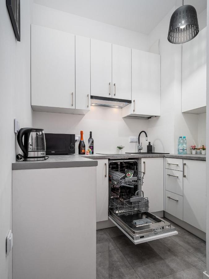 Prymasa Street Apartament Lägenhet Warszawa Exteriör bild