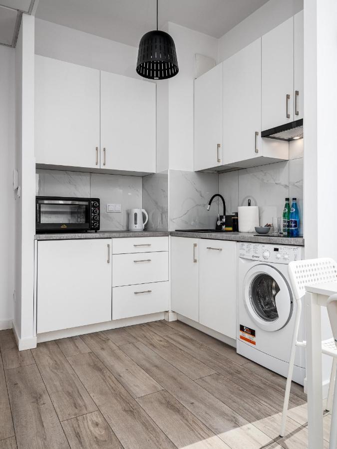 Prymasa Street Apartament Lägenhet Warszawa Exteriör bild